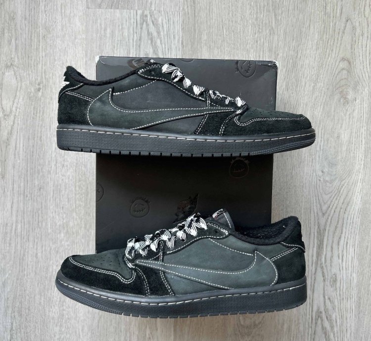 Size 10 - Nike Air Jordan 1 Low Travis Scott Black Phantom