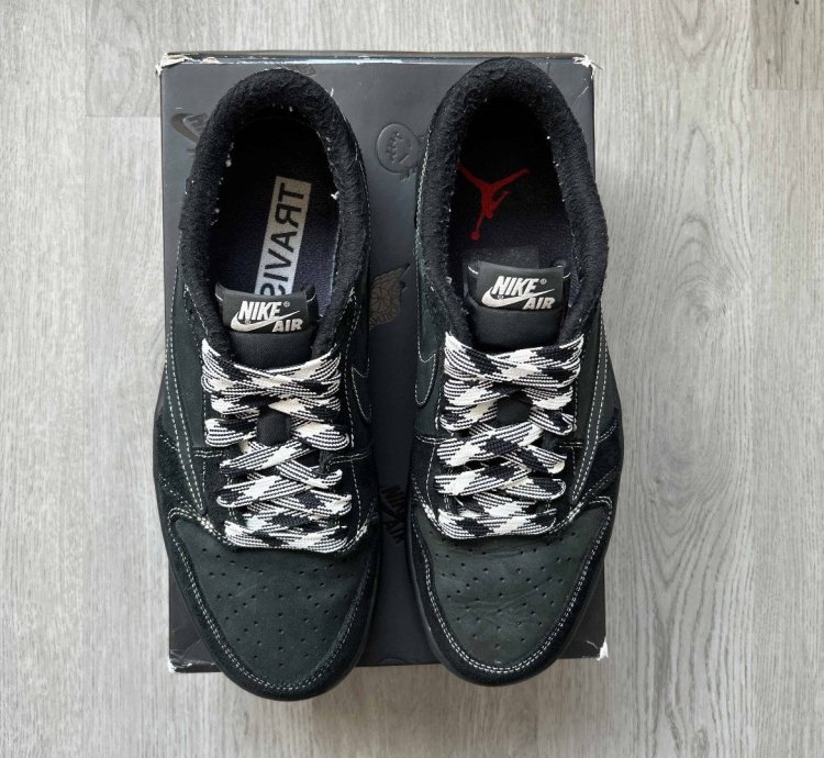 Size 10 - Nike Air Jordan 1 Low Travis Scott Black Phantom