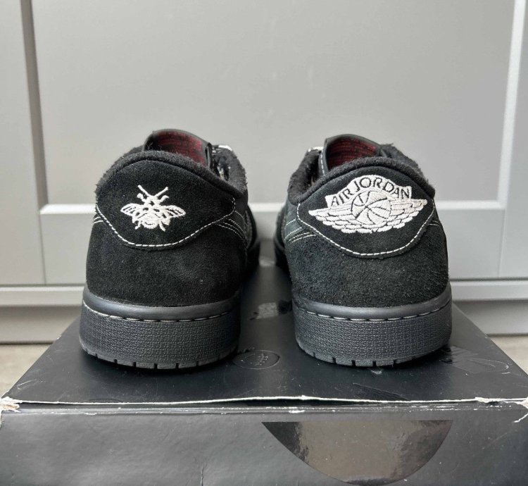 Size 10 - Nike Air Jordan 1 Low Travis Scott Black Phantom