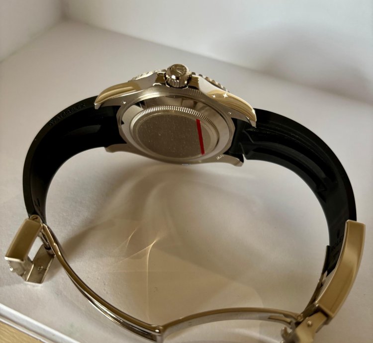 Rolex Yacht-master 42 Tres Peu Port En Merveilleux Etat