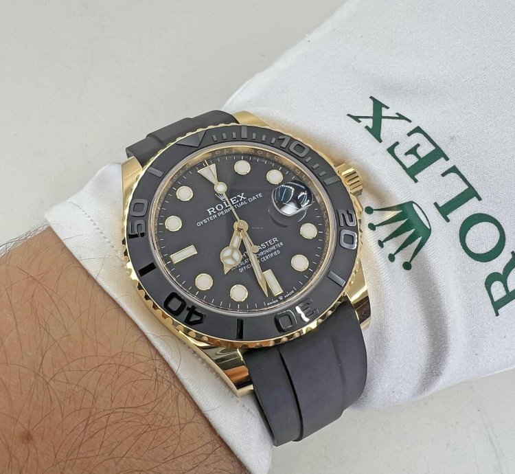 Rolex Yacht-master 42 Unworn 2024 Yacht-master 42 Black Dial Yg 18k Ref 226658