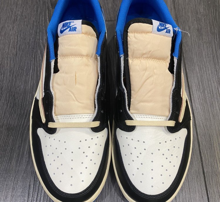 Air Jordan 1 Low Travis Scott Fragment Size 12 Brand New