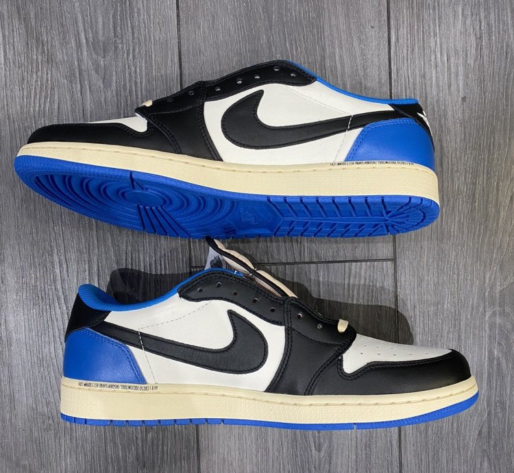 Air Jordan 1 Low Travis Scott Fragment Size 12 Brand New