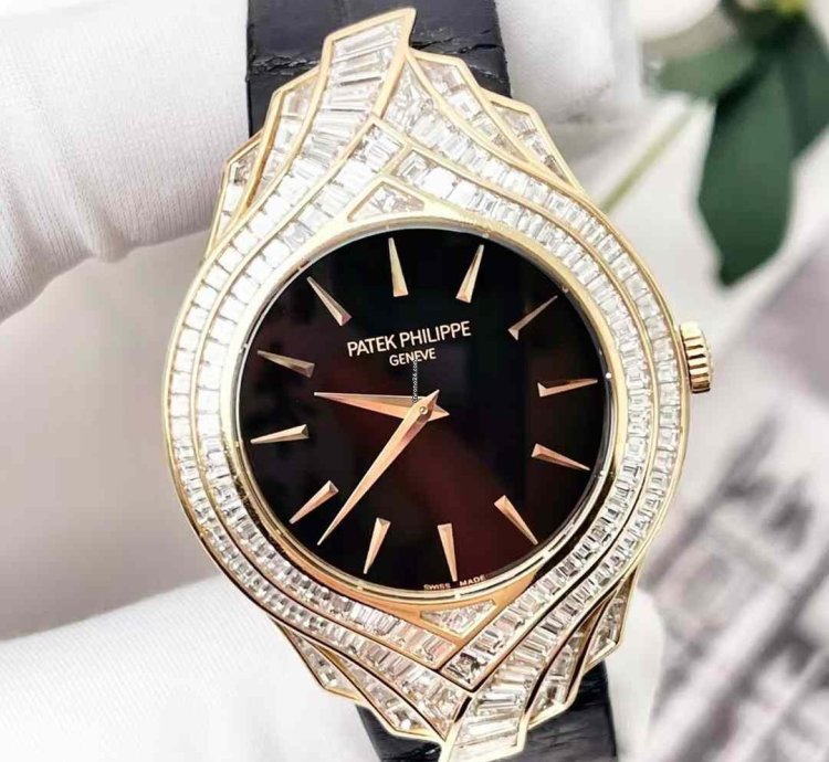 Patek Philippe Calatrava Diamond Rose Gold Mechanical Watch 34mm Calatrava 4895r