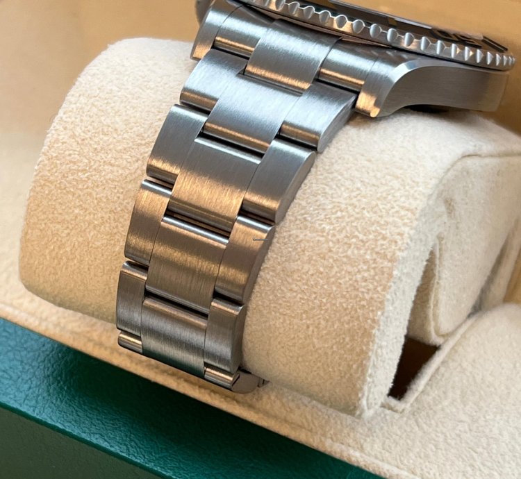 Rolex Yacht-master 42 Unworn Titanium Yacht-master 42mm 226627
