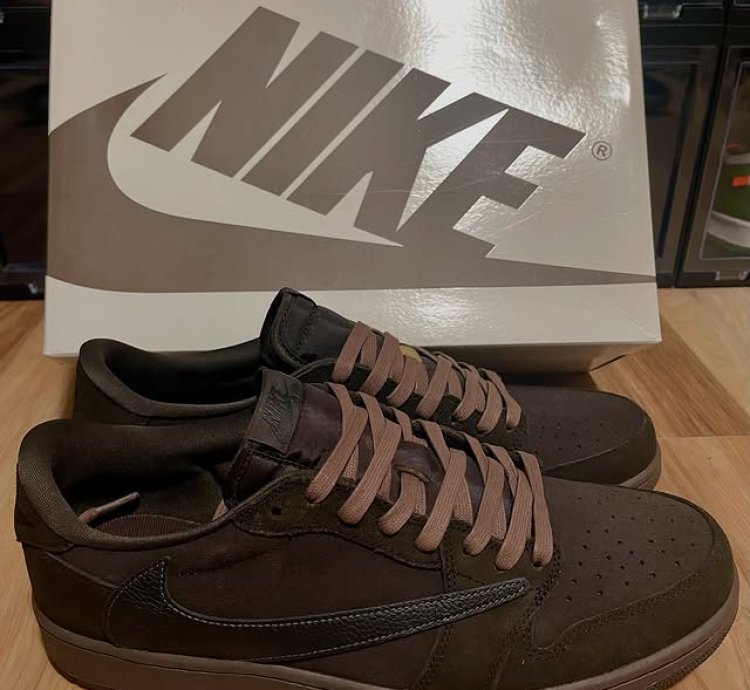Air Jordan 1 Low Og Sp Velvet Brown
