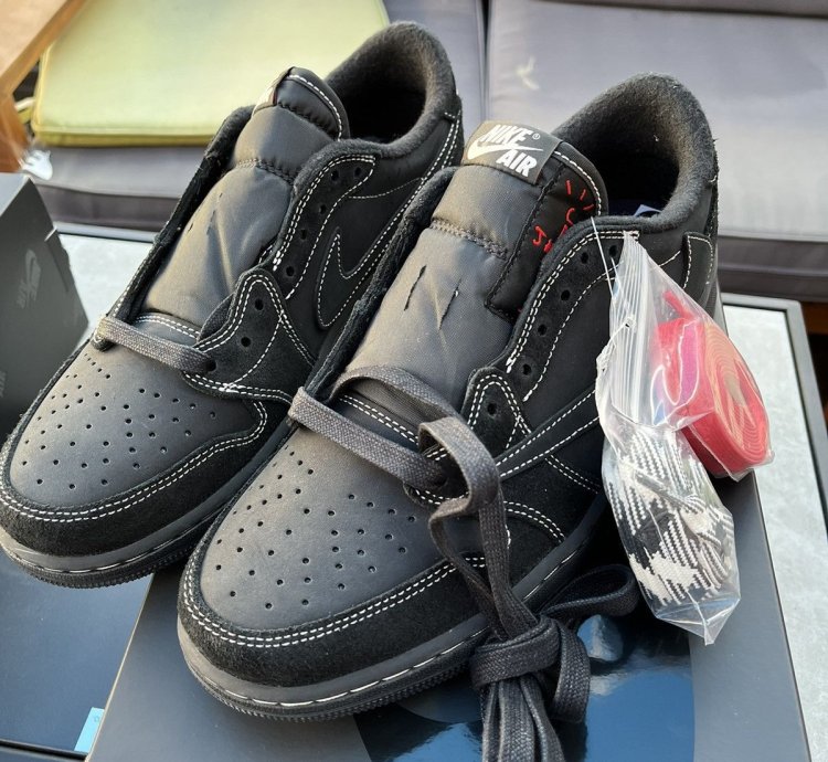 Air Jordan 1 Retro Low Og Sp Travis Scott Black Phantom