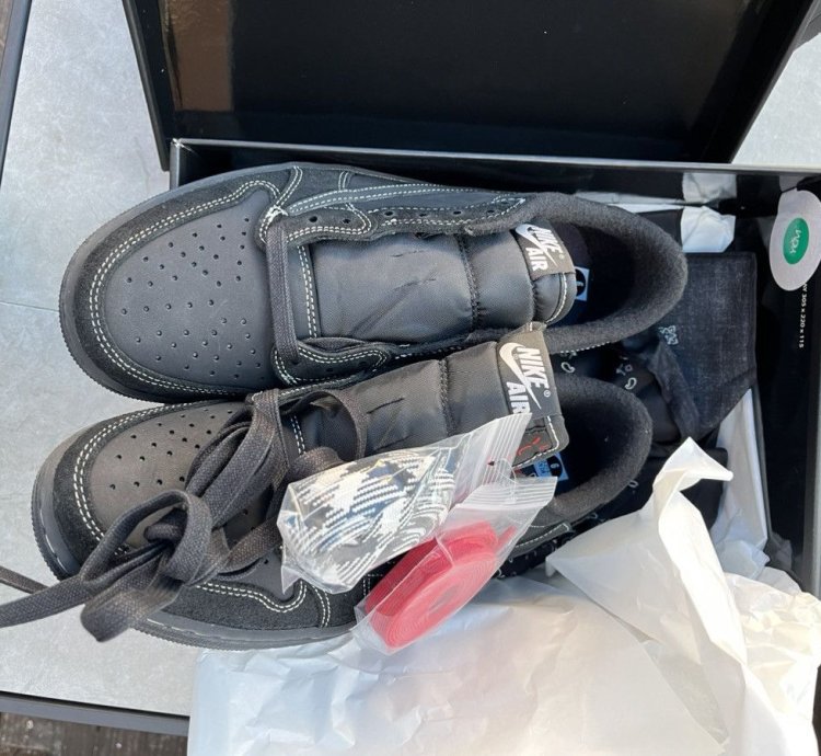 Air Jordan 1 Retro Low Og Sp Travis Scott Black Phantom