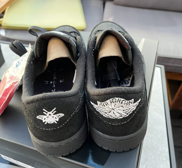 Air Jordan 1 Retro Low Og Sp Travis Scott Black Phantom