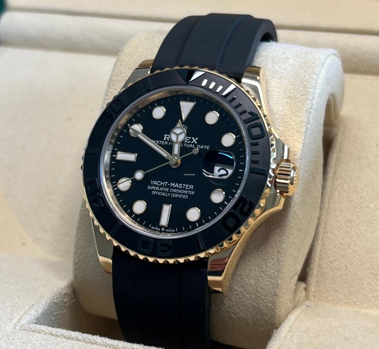 Rolex Yacht-master 42 Unworn Yellow Gold Yacht-master 42mm 226658