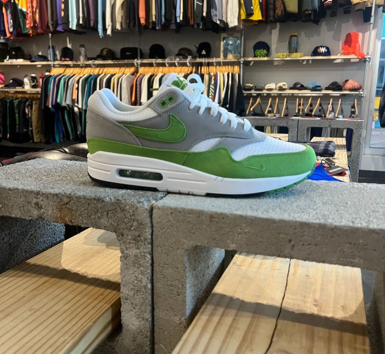 Size 10 Patta Nike Air Max 1 Chlorophyll
