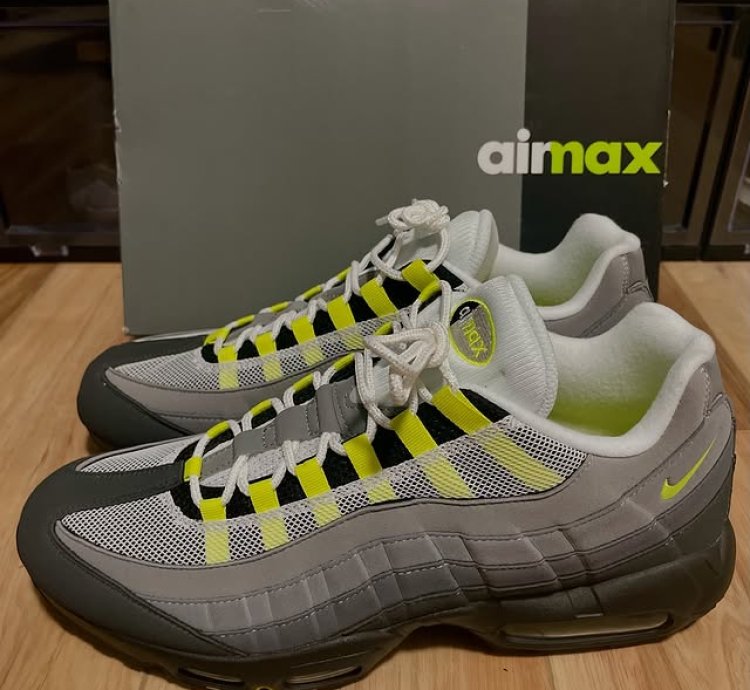Nike Air Max 95 Og Neon