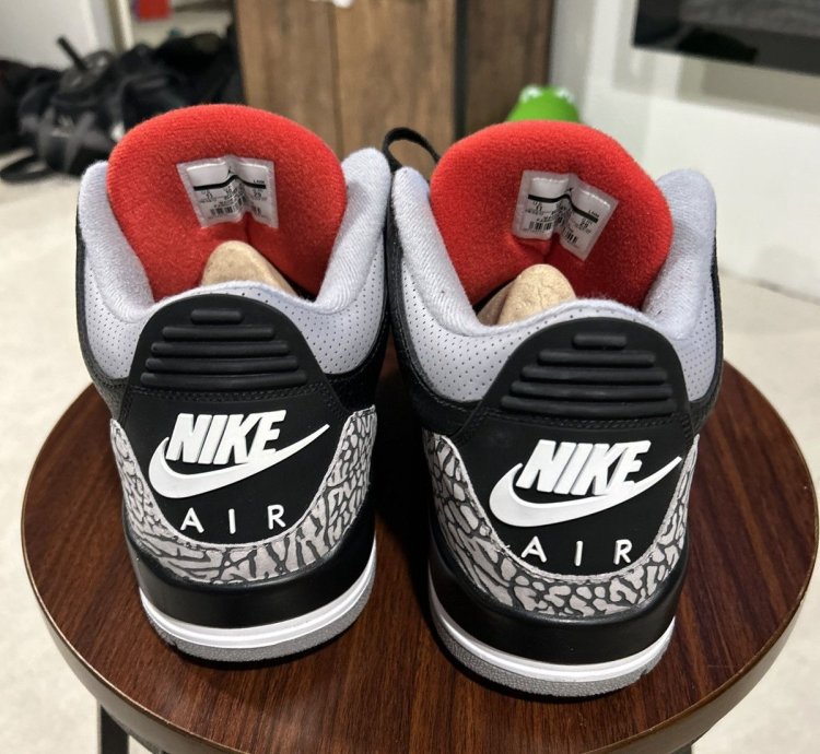Size 11 - Jordan 3 Retro Og Mid Black Cement 2018 Vnds