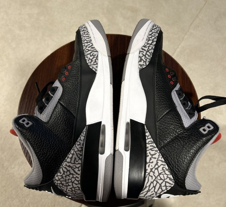Size 11 - Jordan 3 Retro Og Mid Black Cement 2018 Vnds