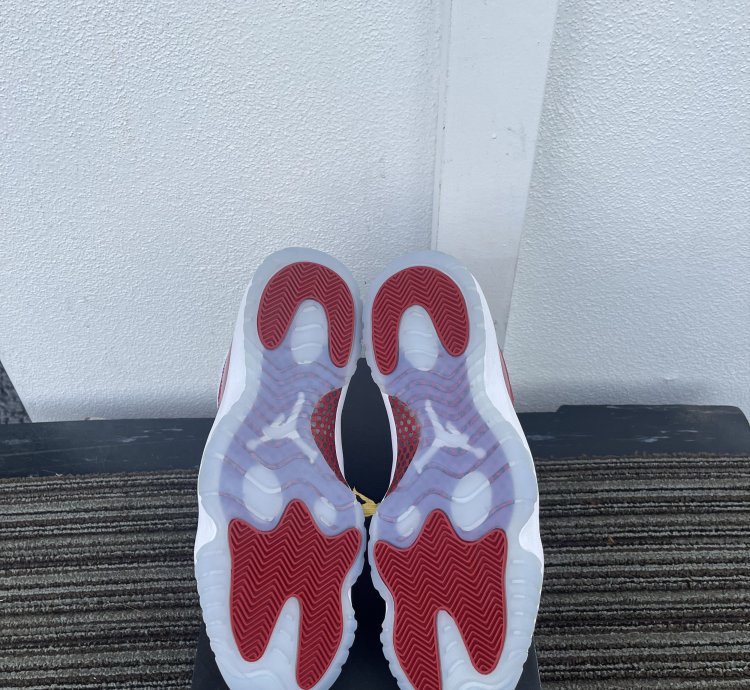 Air Jordan 11 Retro