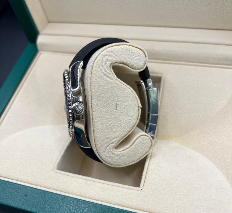 Rolex Yacht-master 42 White Gold 42mm