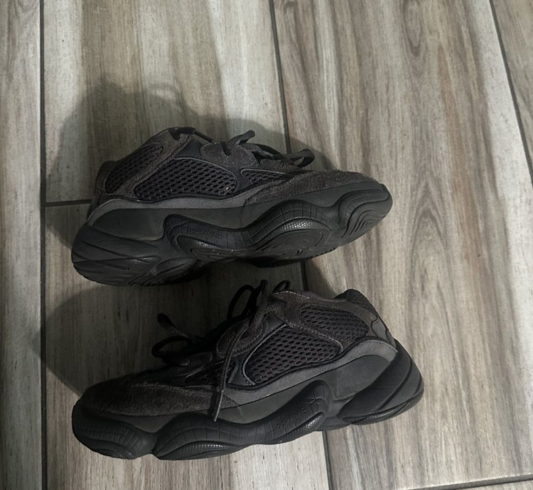 Utility Black Yeezy 500