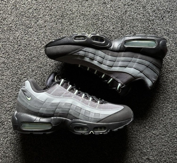 Vapor Green 2024 Nike Air Max 95 - Ds