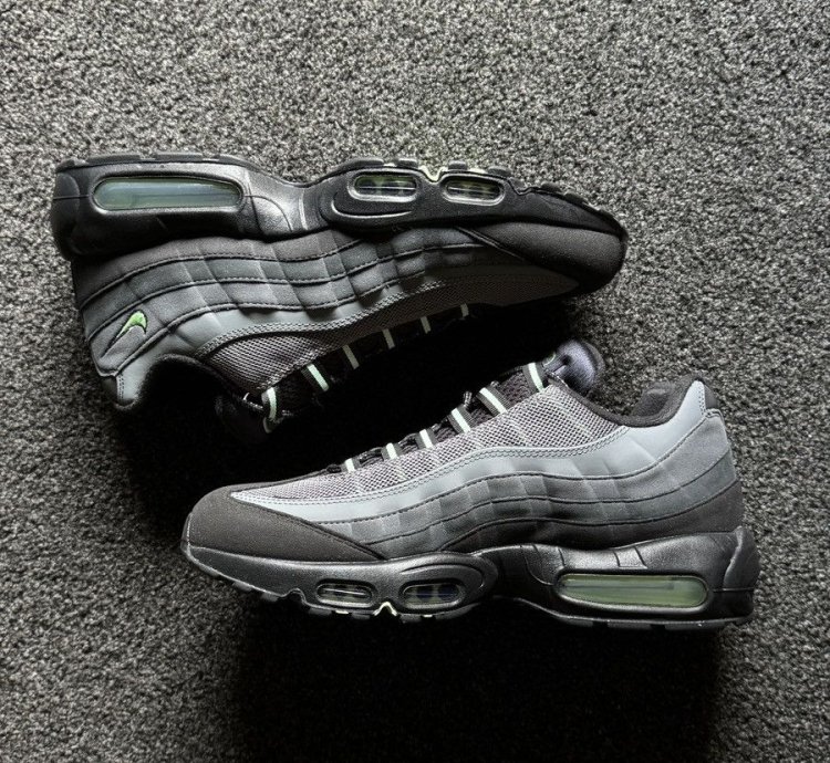 Vapor Green 2024 Nike Air Max 95 - Ds