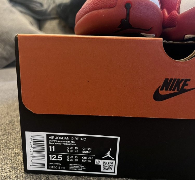 Air Jordan 12 Retro Cherry