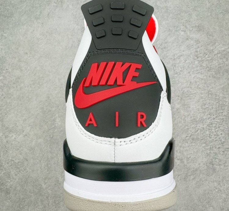 Air Jordan 4 Retro Fire Red