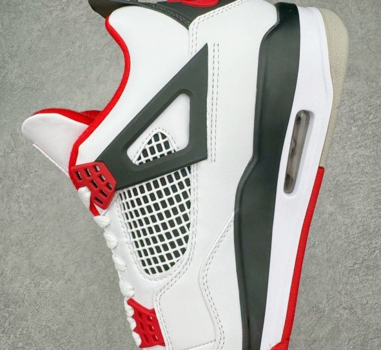 Air Jordan 4 Retro Fire Red