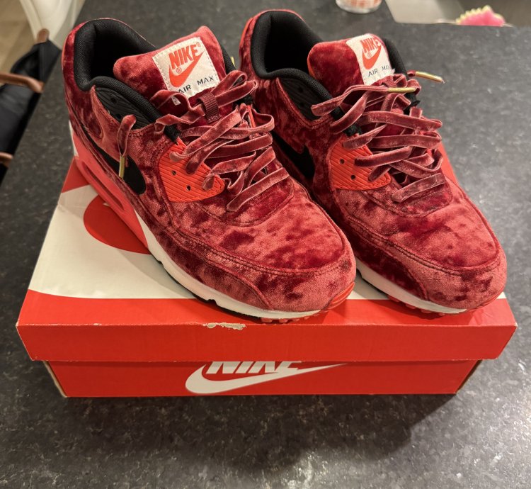 Velvet Airmax 90