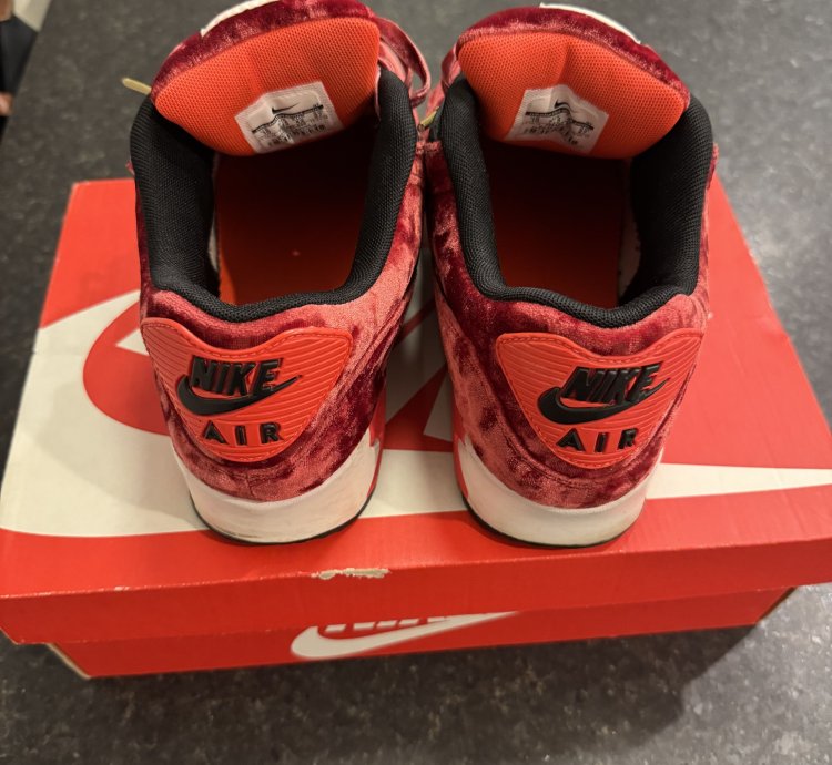 Velvet Airmax 90