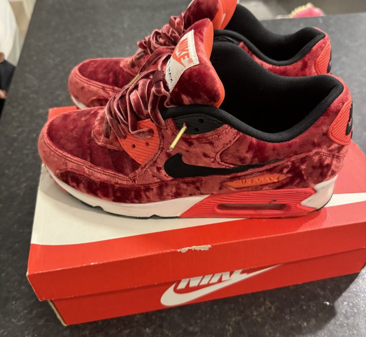 Velvet Airmax 90