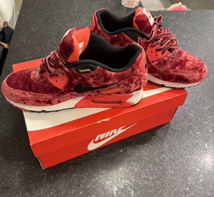 Velvet Airmax 90