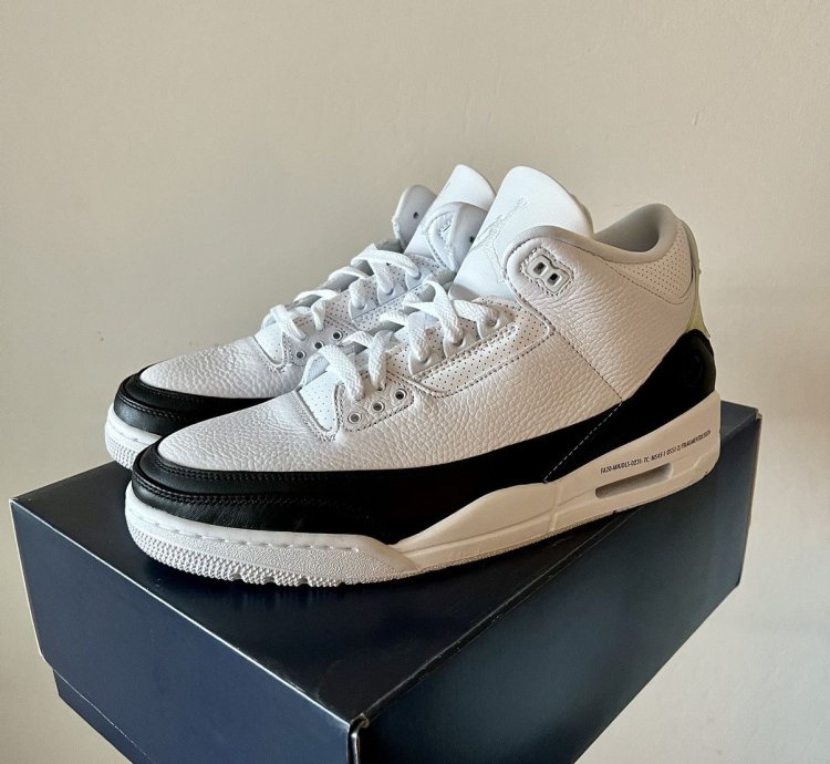 Air Jordan 3 Fragment