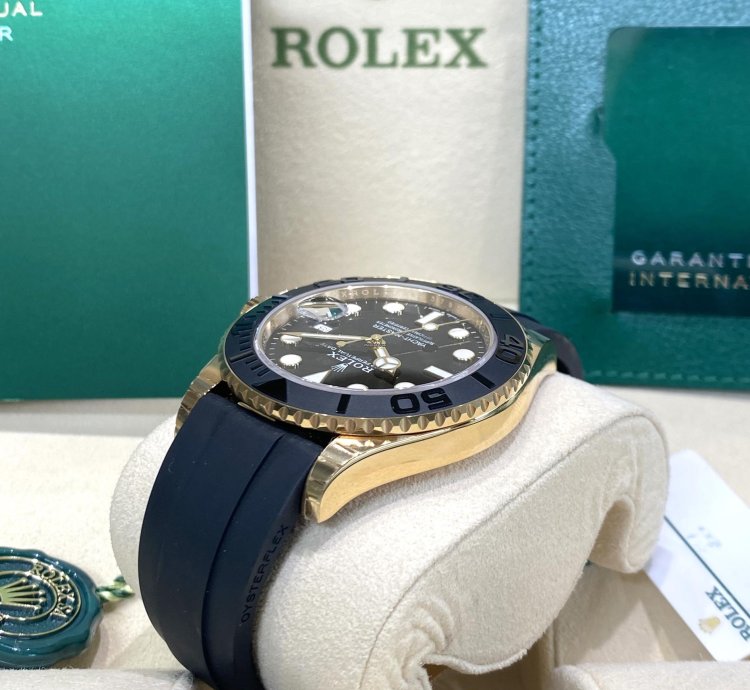 Rolex Yacht-master 42 Yellow Gold On Oysterflex 2023 Full Set