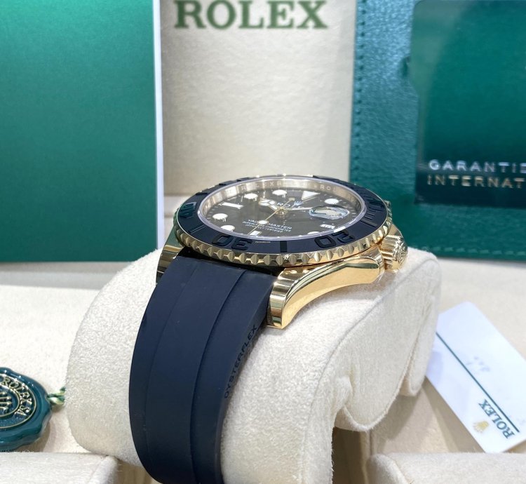 Rolex Yacht-master 42 Yellow Gold On Oysterflex 2023 Full Set