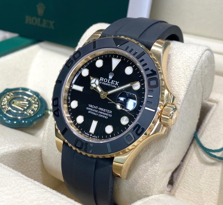 Rolex Yacht-master 42 Yellow Gold On Oysterflex 2023 Full Set