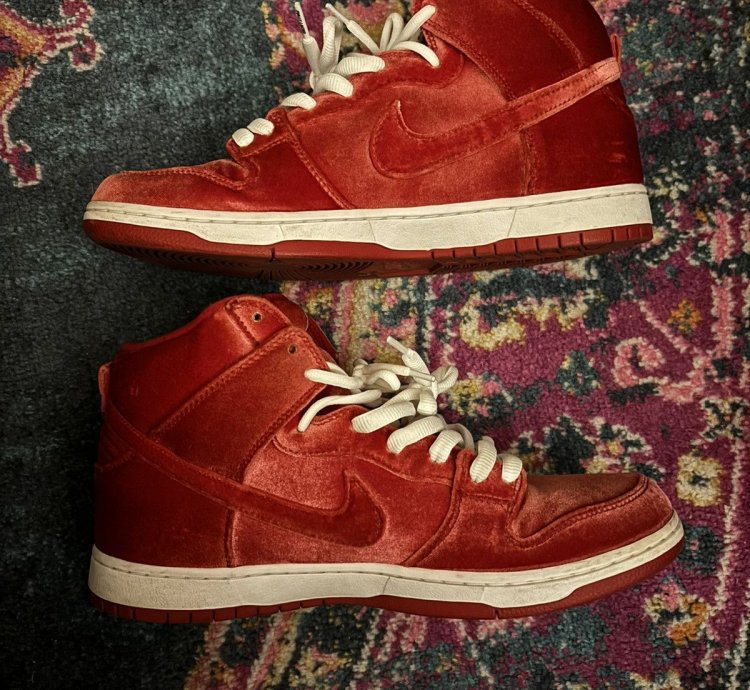 Velvet Sb Dunk High