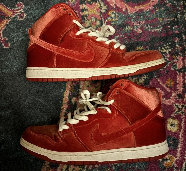 Velvet Sb Dunk High