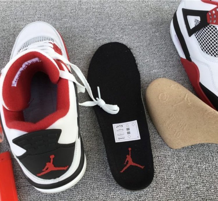 Air Jordan 4 Retro Fire Red