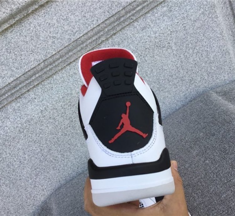 Air Jordan 4 Retro Fire Red