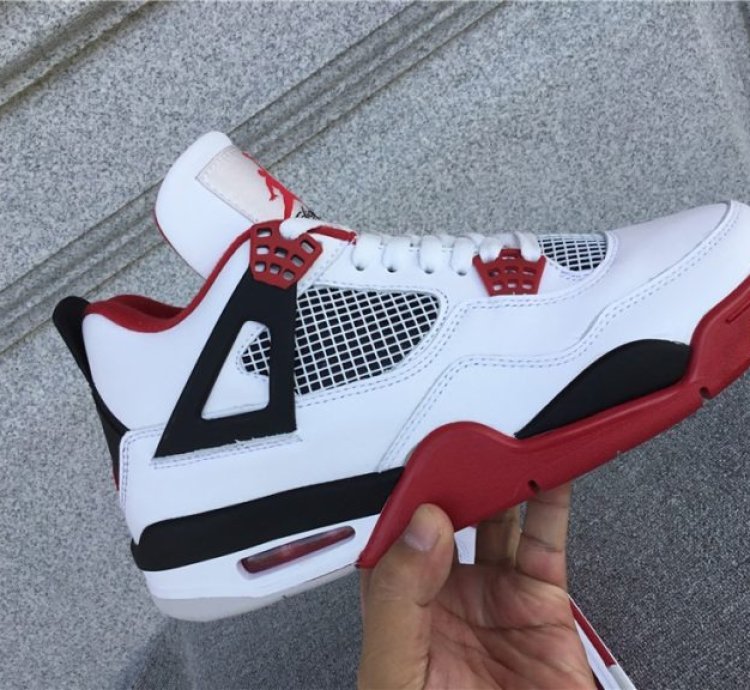 Air Jordan 4 Retro Fire Red