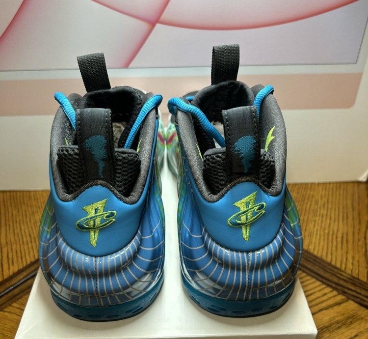 Size 14 - Nike Air Foamposite One Prm Weatherman 2013 Hat