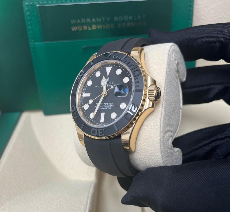 Rolex Yacht-master 42 Yellow Gold Yacht-master 42 Watch - Black Dial - Oysterflex Strap 226658