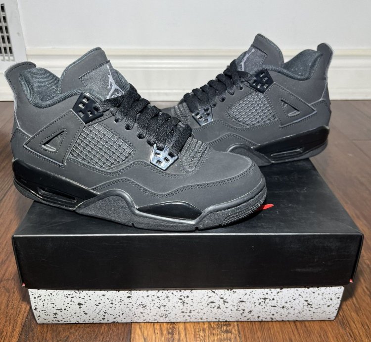 Size 5 5y 7w - Air Jordan 4 Black Cat