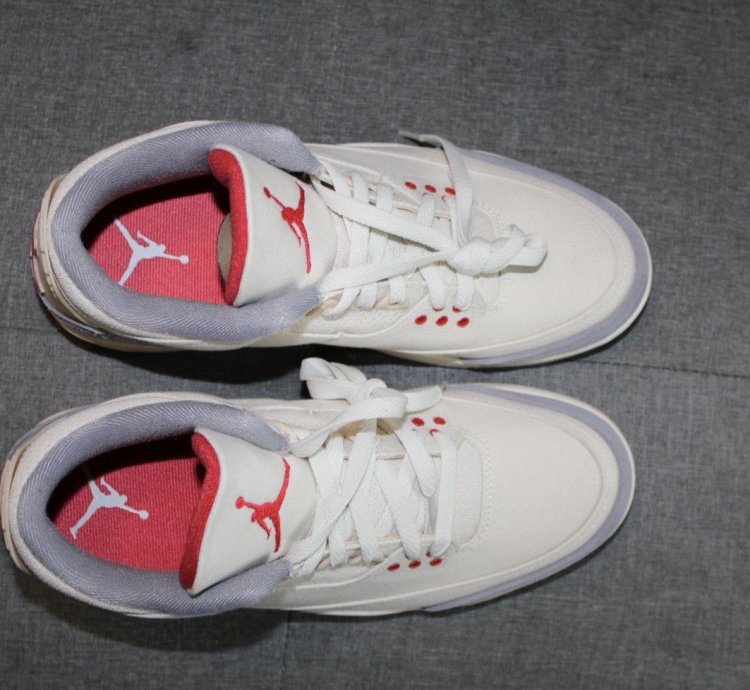 Air Jordan 3 Retro Muslin Ds