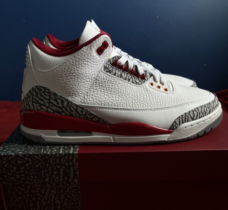 Air Jordan 3 Retro Cardinal Red us Size 11 Mens