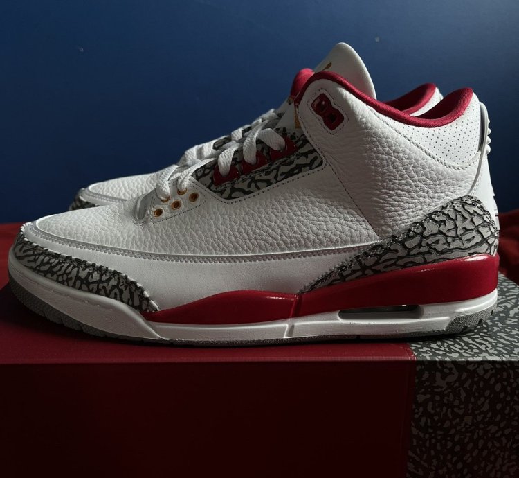 Air Jordan 3 Retro Cardinal Red us Size 11 Mens