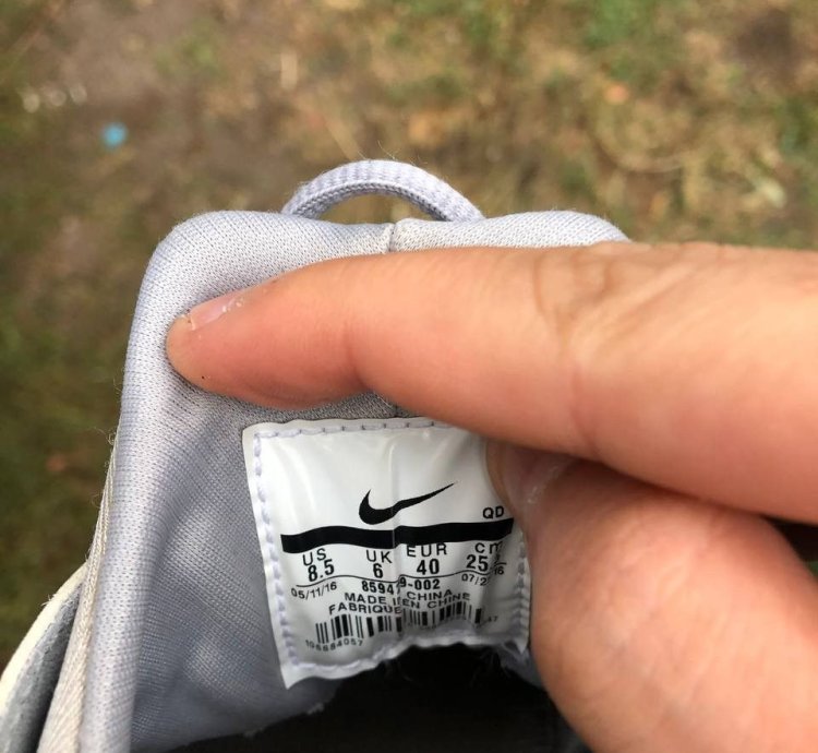 Very Rare Nike Air Huarache Running Silver Designer Y2k 90s