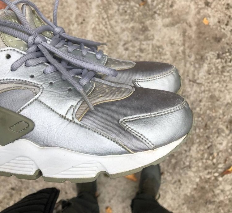 Very Rare Nike Air Huarache Running Silver Designer Y2k 90s