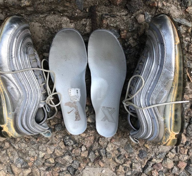 Very Rare Nike Air Max 97 Silver Reflective Designer 90s
