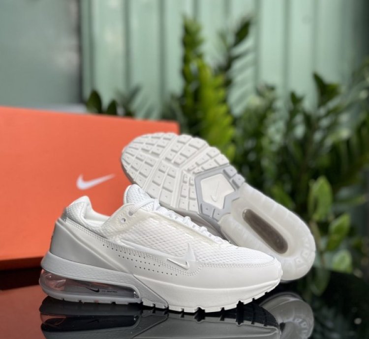 Nike Air Max 270 Pulse White Running Shoes