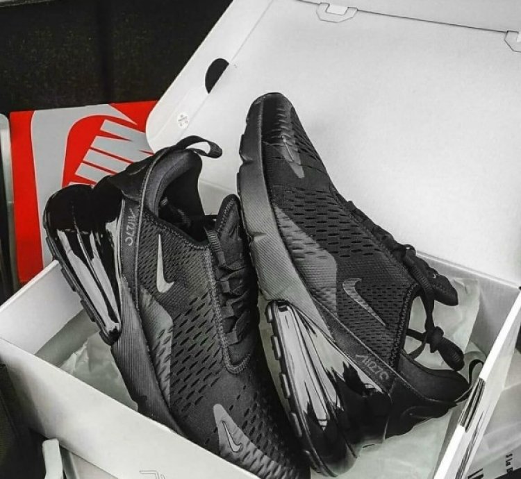 Nike Air Max 270 Triple Black Running Shoes